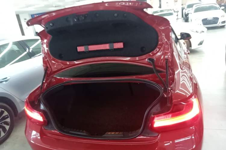 Used BMW 2 Series 2015 218i Trunk