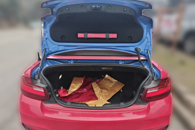 Used BMW 2 Series 2015 220i Convertible Coupe Leading Model Trunk