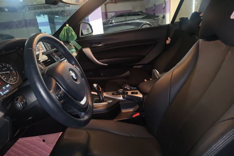 Used BMW 2 Series 2015 218i Convertible Coupe Left Front Seat