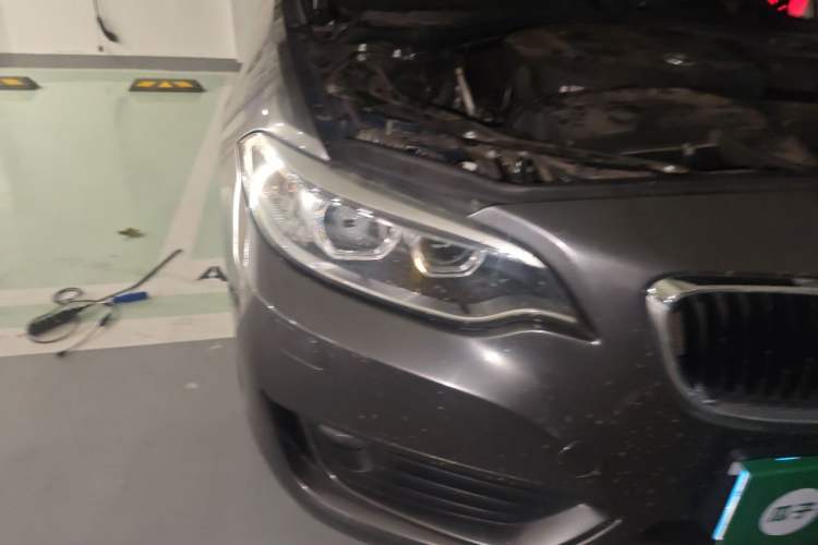 Used BMW 2 Series 2015 218i Convertible Coupe Right Front Headlight
