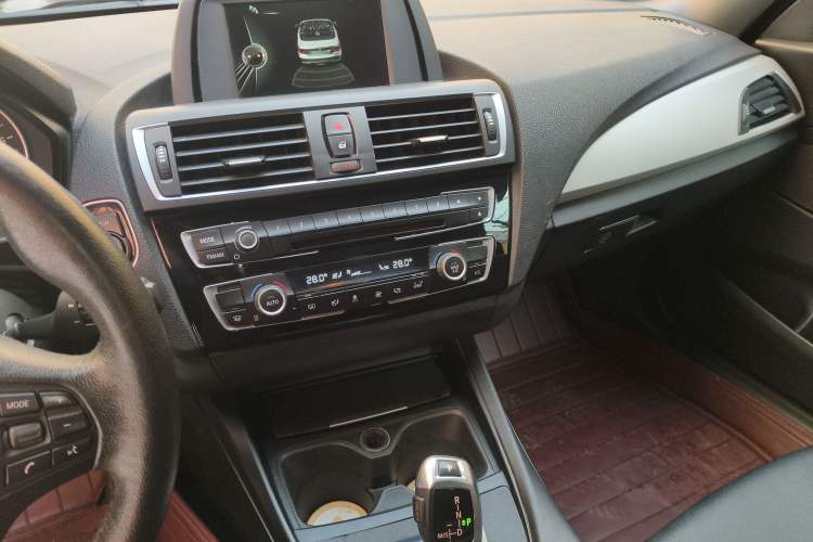 Used BMW 2 Series 2015 218i Convertible Coupe Audio And AC Panel