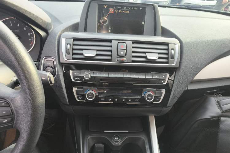 Used BMW 2 Series 2015 218i Convertible Coupe Audio And AC Panel