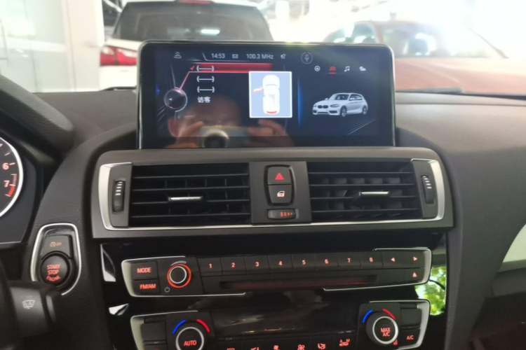 Used BMW 2 Series 2015 220i Convertible Coupe Leading Model Audio And AC Panel
