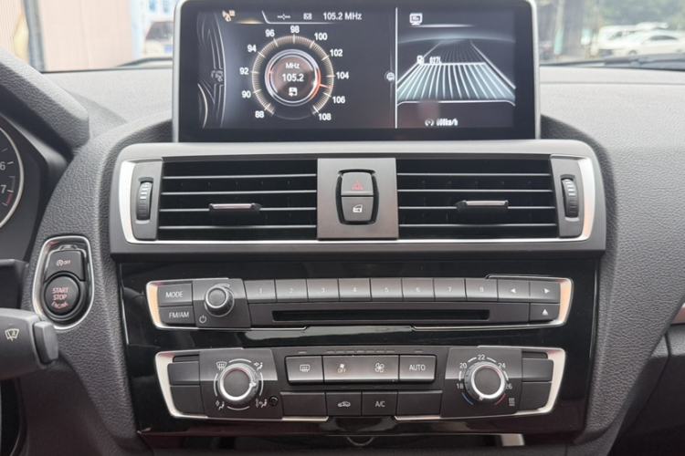 Used BMW 2 Series 2015 218i Audio And AC Panel