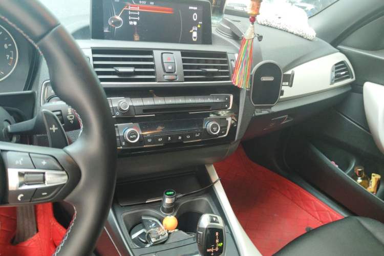 Used BMW 2 Series 2015 218i Convertible Coupe Audio And AC Panel
