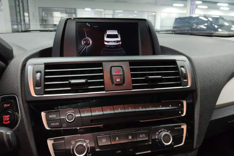 Used BMW 2 Series 2015 218i Audio And AC Panel