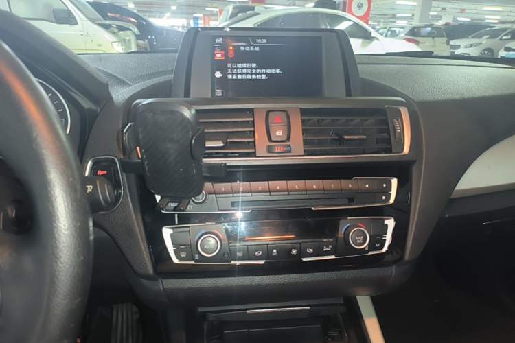 Used BMW 2 Series 2015 218i Convertible Coupe Audio And AC Panel
