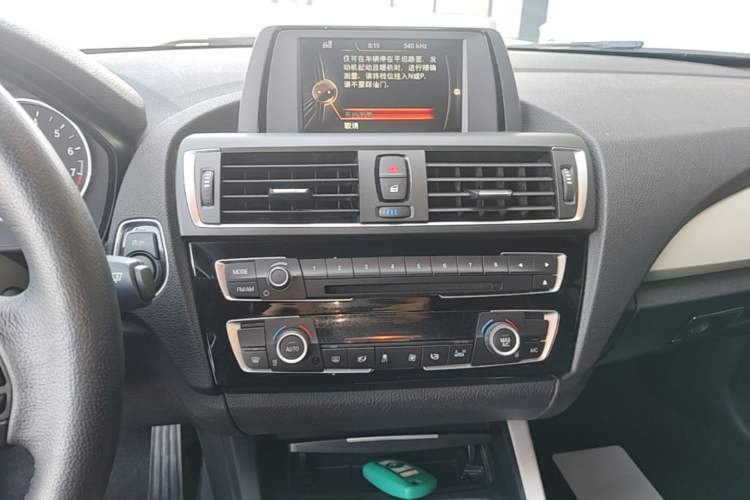 Used BMW 2 Series 2015 218i Convertible Coupe Audio And AC Panel