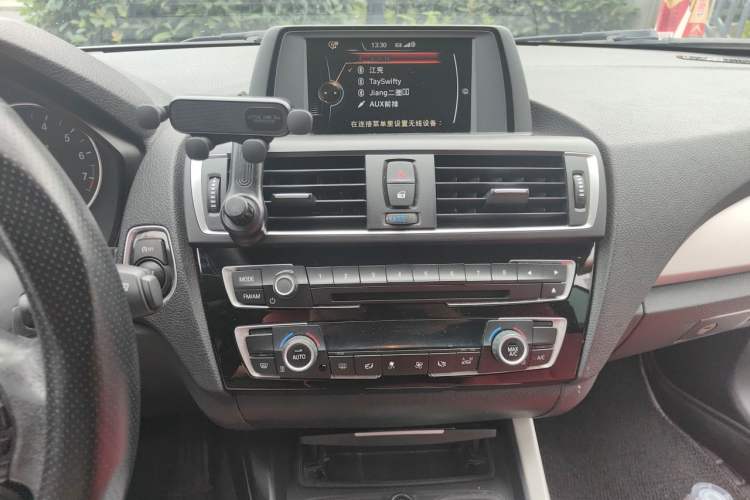 Used BMW 2 Series 2015 218i Convertible Coupe Audio And AC Panel