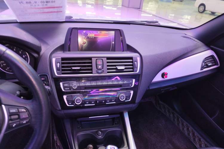 Used BMW 2 Series 2015 218i Convertible Coupe Audio And AC Panel