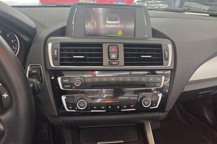 Used BMW 2 Series 2015 218i Convertible Coupe Audio And AC Panel