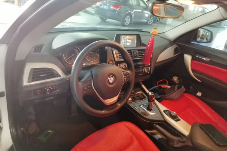 Used BMW 2 Series 2015 218i Center Console