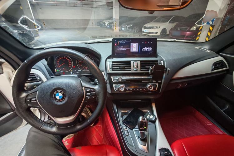 Used BMW 2 Series 2015 218i Convertible Coupe Center Console