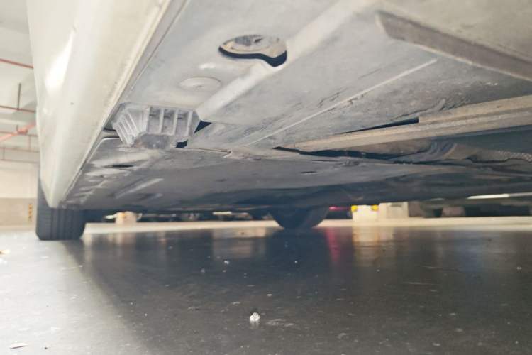 Used BMW 2 Series 2015 218i Convertible Coupe Chassis Rear Left