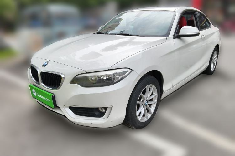 Used BMW 2 Series 2015 218i Guazi used car, China used car export, Used car for sale, Used BMW cars, Cheapest cars for sale