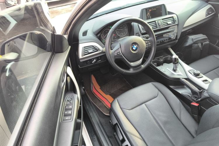 Used BMW 2 Series 2015 218i Convertible Coupe Driver Seat