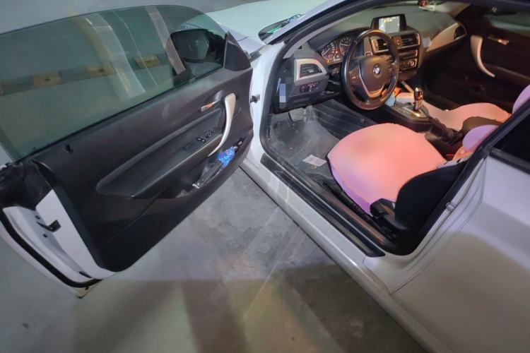 Used BMW 2 Series 2015 218i Driver Seat