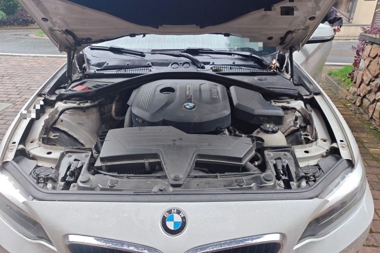Used BMW 2 Series 2015 218i Engine Bay