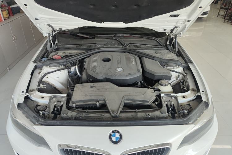 Used BMW 2 Series 2015 218i Engine Bay