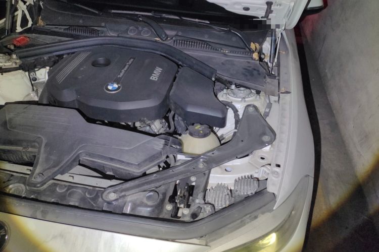 Used BMW 2 Series 2015 218i Convertible Coupe Engine Bay Left