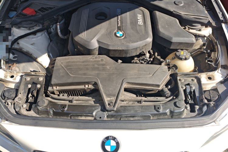 Used BMW 2 Series 2015 218i Engine Bay