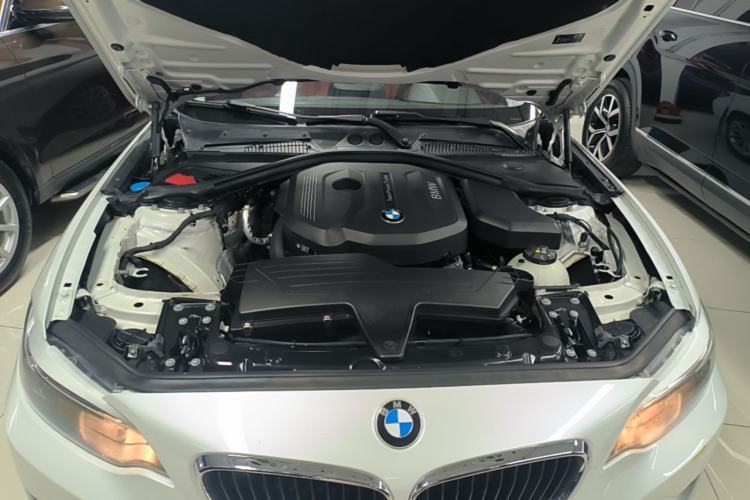 Used BMW 2 Series 2015 218i Engine Bay