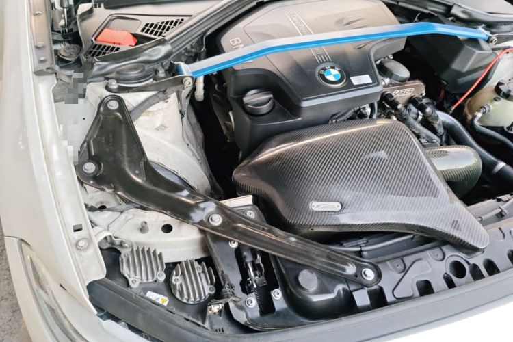 Used BMW 2 Series 2015 220i Convertible Coupe M Sport Edition Engine Bay Right