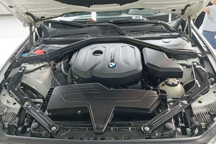 Used BMW 2 Series 2015 218i Convertible Coupe Engine Bay