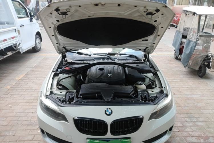 Used BMW 2 Series 2015 218i Engine Bay