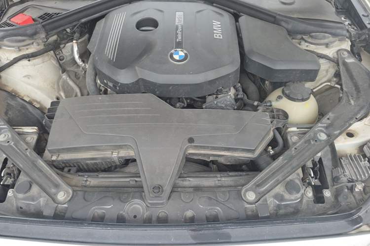 Used BMW 2 Series 2015 218i Convertible Coupe Engine Bay