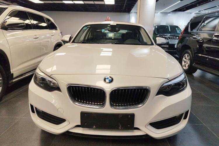 Used BMW 2 Series 2015 218i Exterior 1