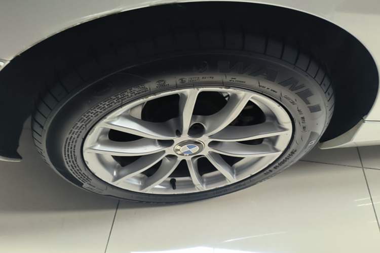 Used BMW 2 Series 2015 218i Exterior 1