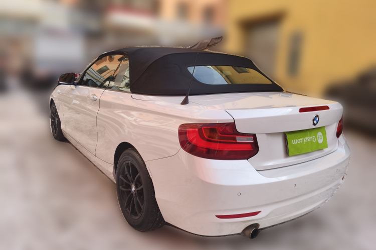 Used BMW 2 Series 2015 218i Convertible Coupe Exterior 2