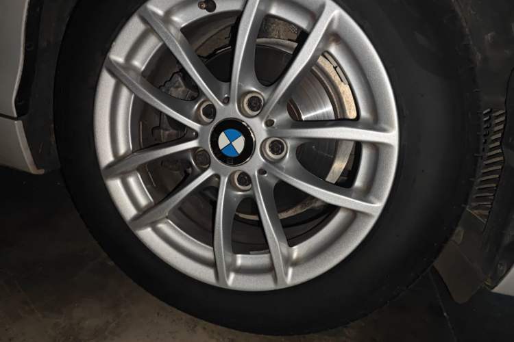 Used BMW 2 Series 2015 218i Convertible Coupe Exterior 2
