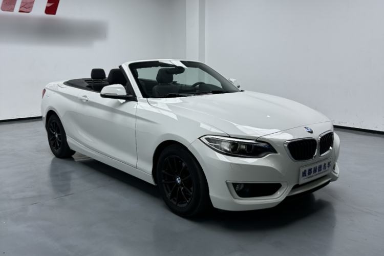 Used BMW 2 Series 2015 218i Convertible Coupe Exterior 2