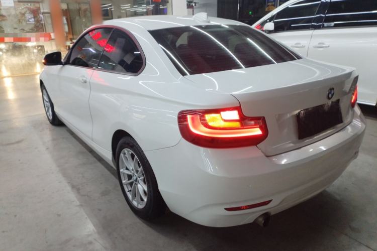 Used BMW 2 Series 2015 218i Exterior 2