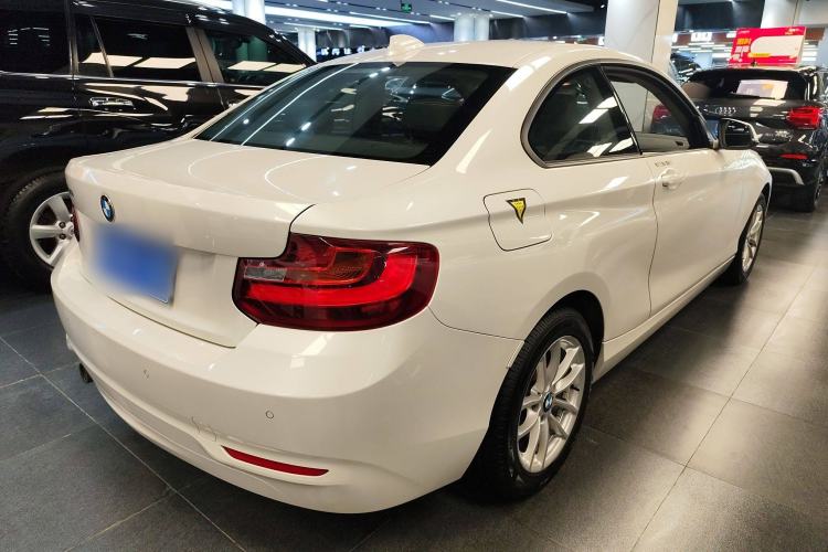 Used BMW 2 Series 2015 218i Exterior 3