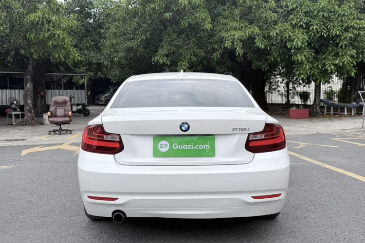 Used BMW 2 Series 2015 218i Exterior 4