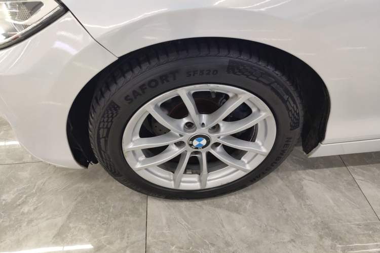 Used BMW 2 Series 2015 218i Convertible Coupe Exterior 4