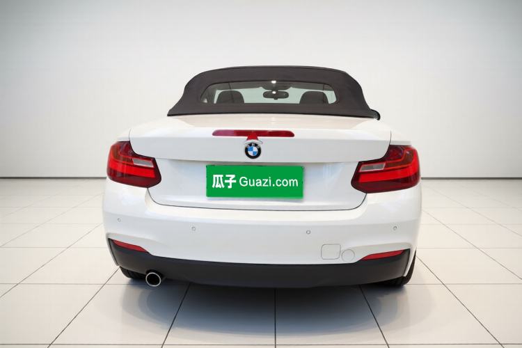 Used BMW 2 Series 2015 220i Convertible Coupe M Sport Edition Exterior 4