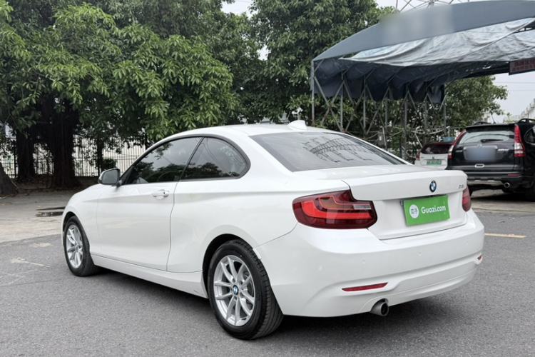 Used BMW 2 Series 2015 218i Exterior 5