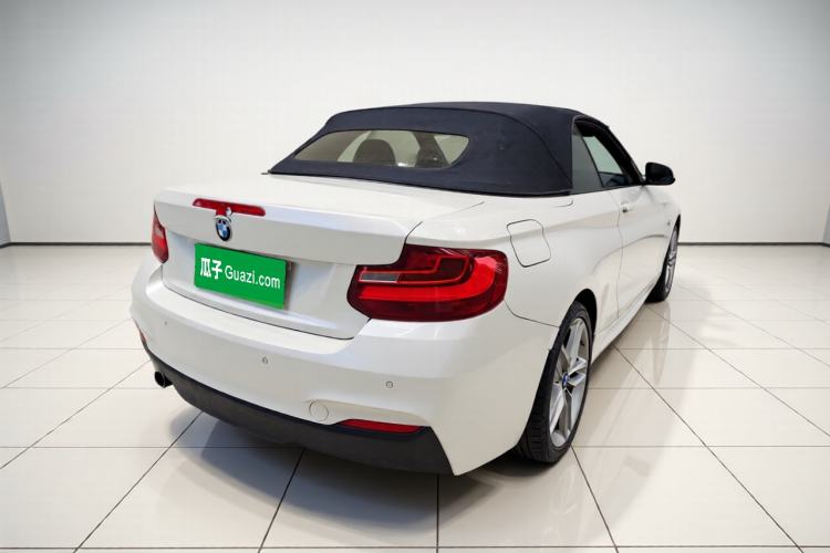 Used BMW 2 Series 2015 220i Convertible Coupe M Sport Edition Exterior 5