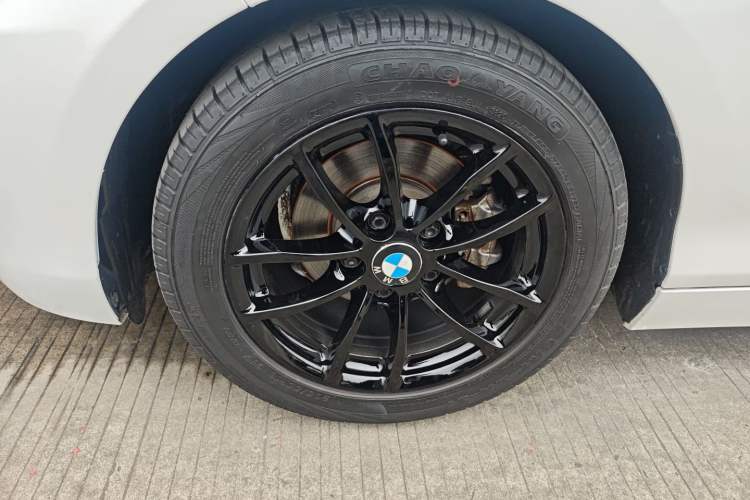 Used BMW 2 Series 2015 218i Convertible Coupe Exterior 7