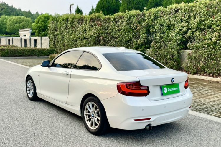 Used BMW 2 Series 2015 218i Exterior 7