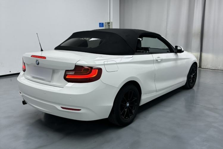 Used BMW 2 Series 2015 218i Convertible Coupe Exterior 9
