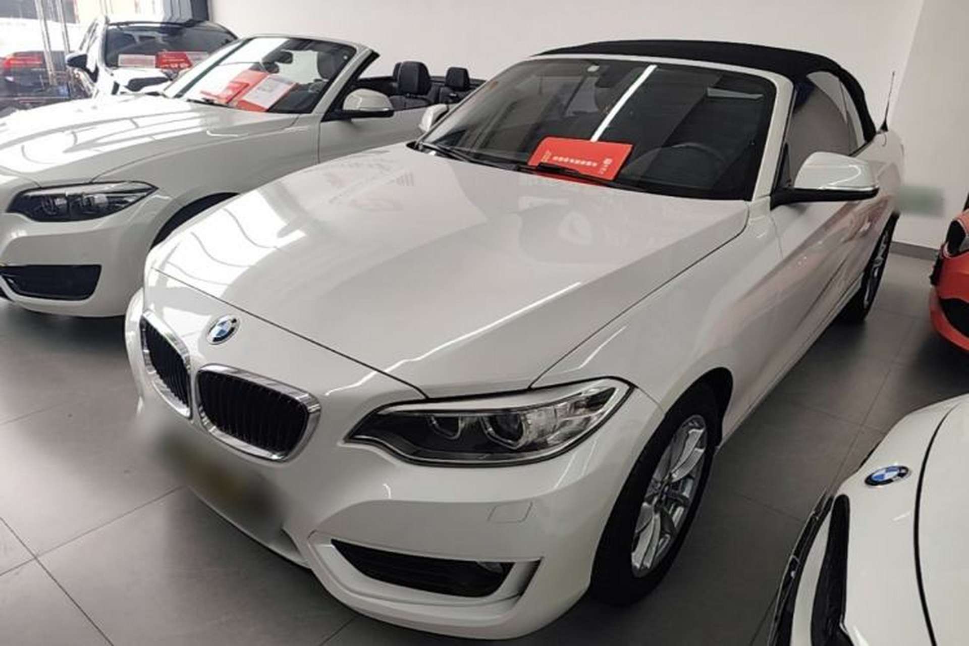 Used BMW 2 Series 2015 218i Convertible Coupe Front Left 45 Deg