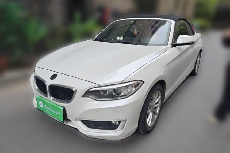 Used BMW 2 Series 2015 218i Convertible Coupe Front Left 45 Deg