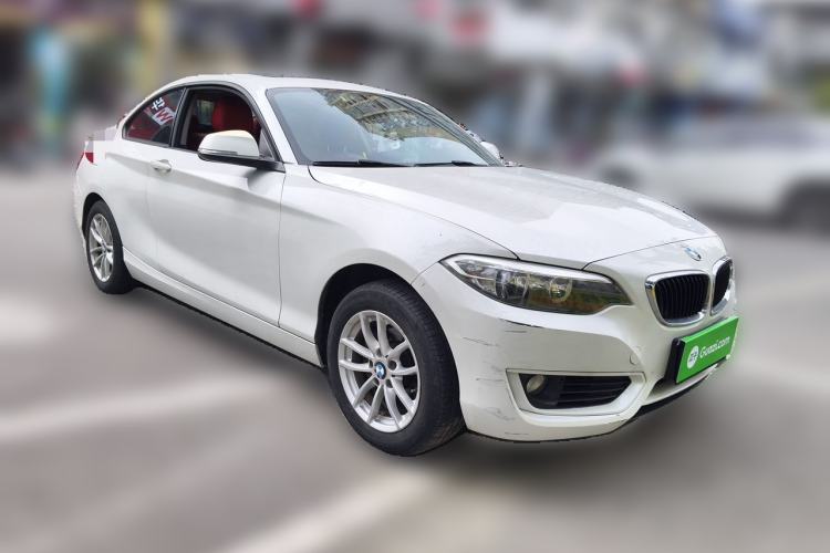 Used BMW 2 Series 2015 218i Front Right 45 Deg