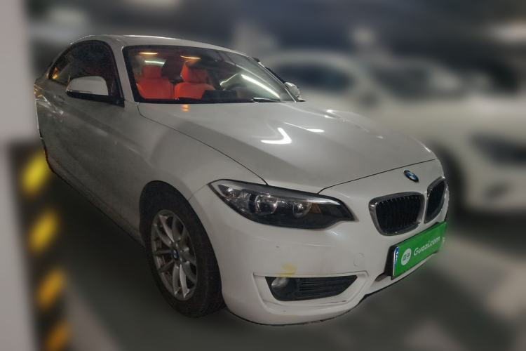 Used BMW 2 Series 2015 218i Front Right 45 Deg