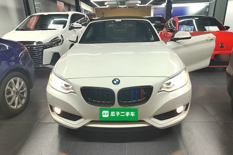 Used BMW 2 Series 2015 220i Convertible Coupe Leading Model Front